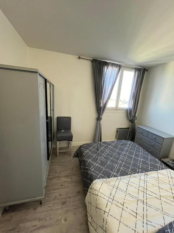 Grand Appartement Proche De Paris Chille Esterno foto