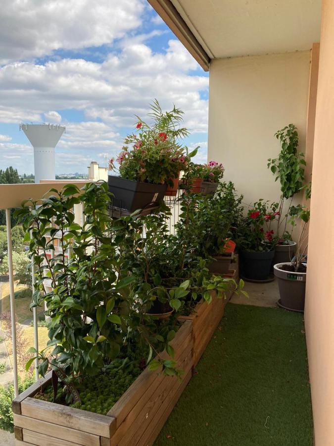 Grand Appartement Proche De Paris Chille Esterno foto