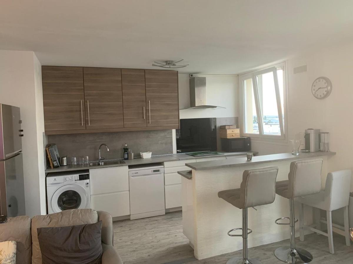 Grand Appartement Proche De Paris Chille Esterno foto